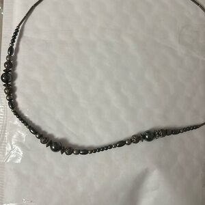 Thin beaded hook clip dark necklace collar line length